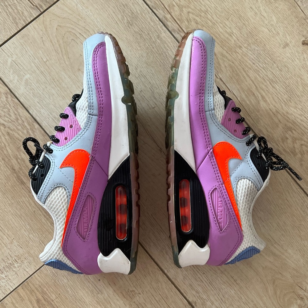Nike Air Max Purple Lavender neon orange color way. Very rare style!